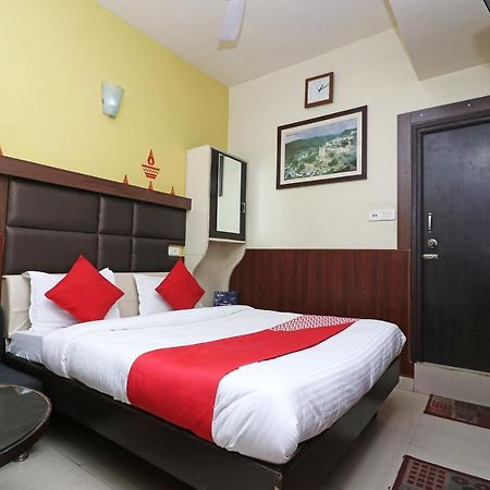 Oyo 2075 Hotel Kota Royal Luaran gambar