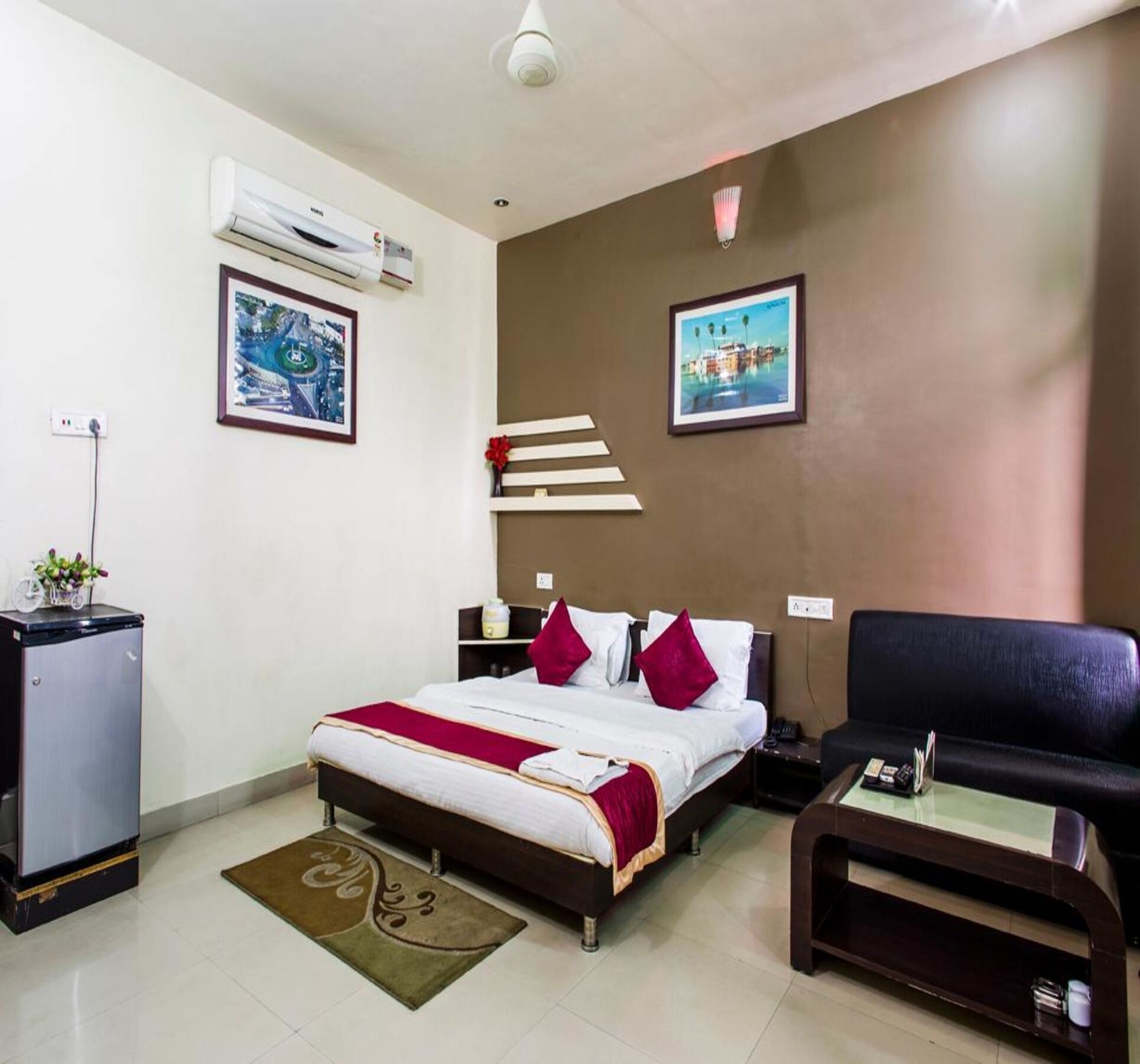 Oyo 2075 Hotel Kota Royal Luaran gambar