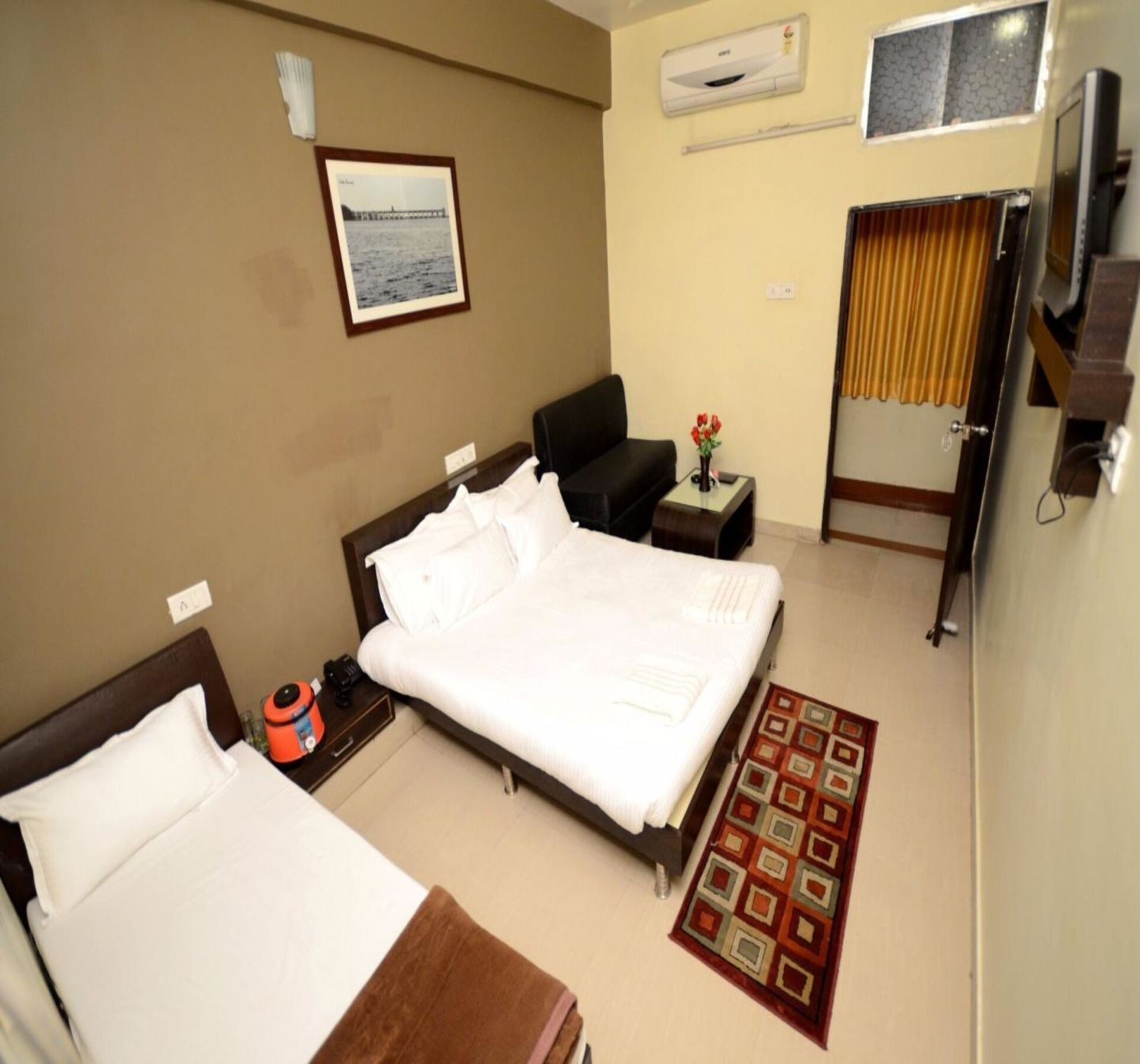 Oyo 2075 Hotel Kota Royal Luaran gambar
