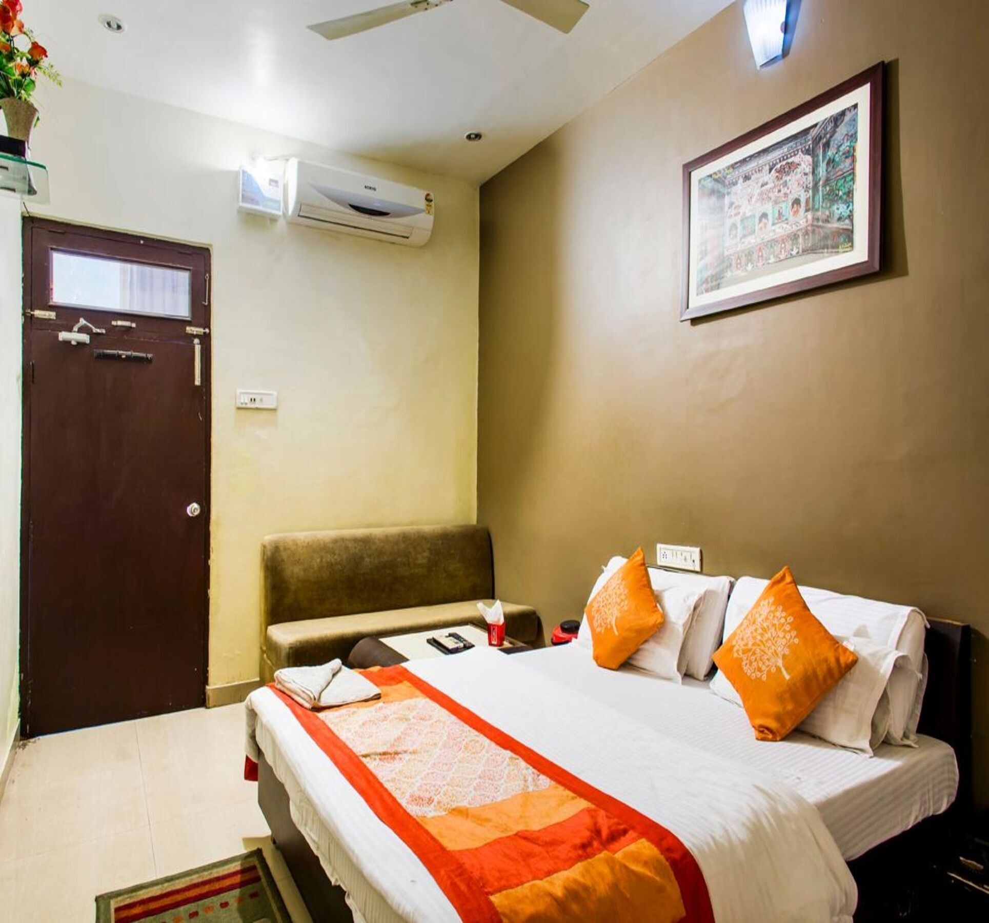 Oyo 2075 Hotel Kota Royal Luaran gambar