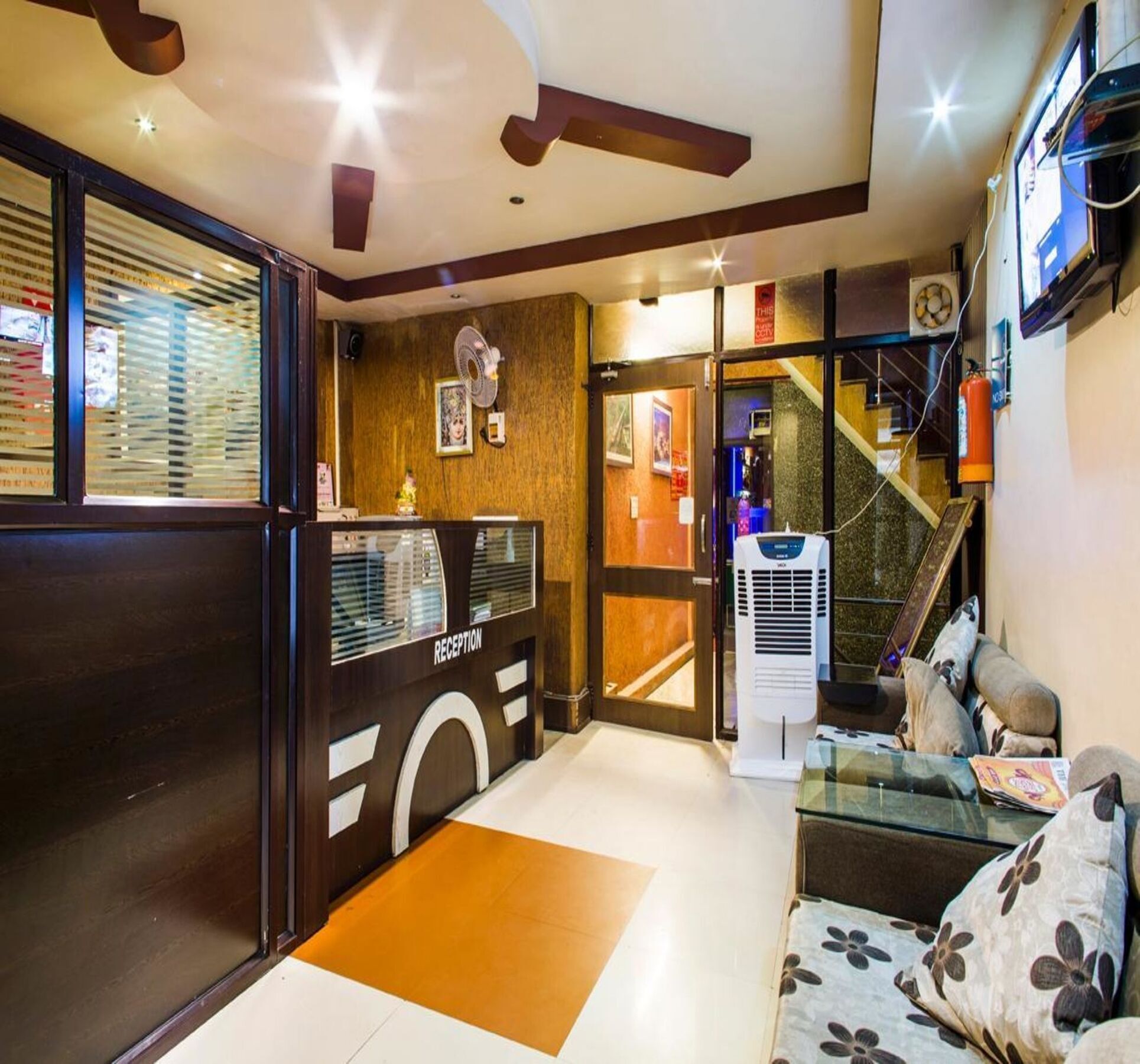 Oyo 2075 Hotel Kota Royal Luaran gambar