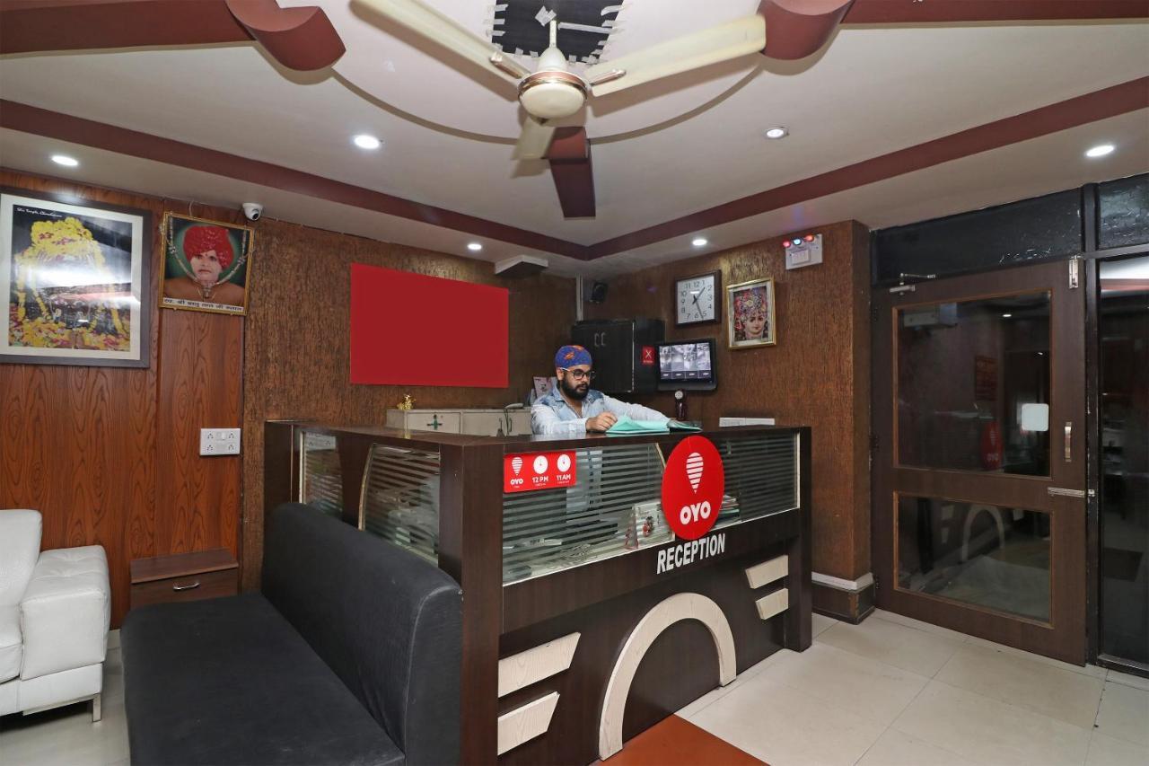 Oyo 2075 Hotel Kota Royal Luaran gambar